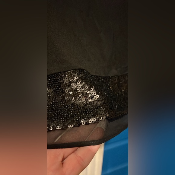 White House Black Market  Sz Small Black Top with Sequins - Picture 3 of 6